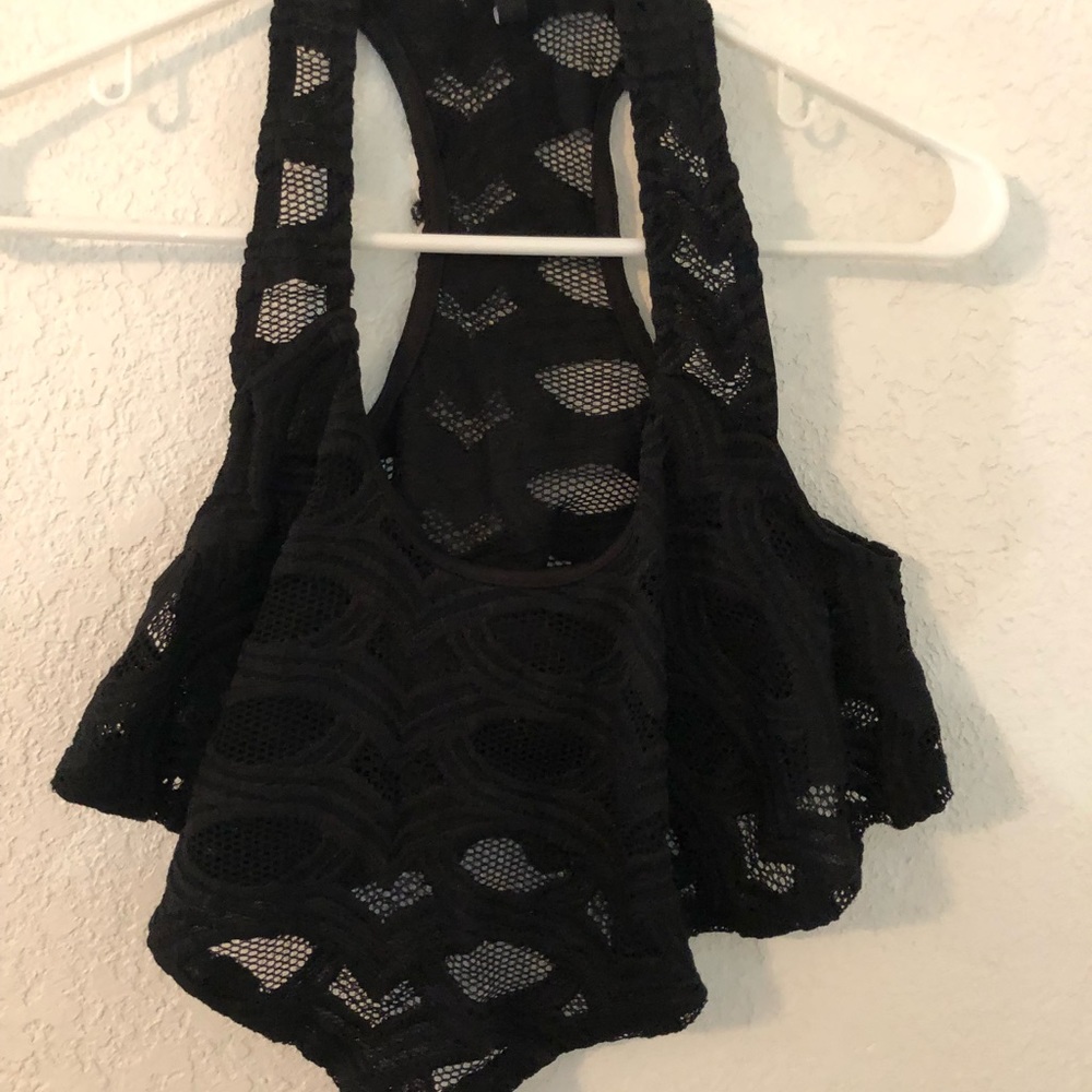 Black crop top
